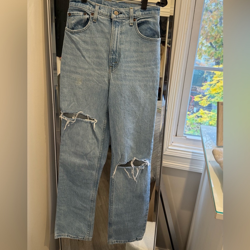 Distressed Light Blue Jeans
